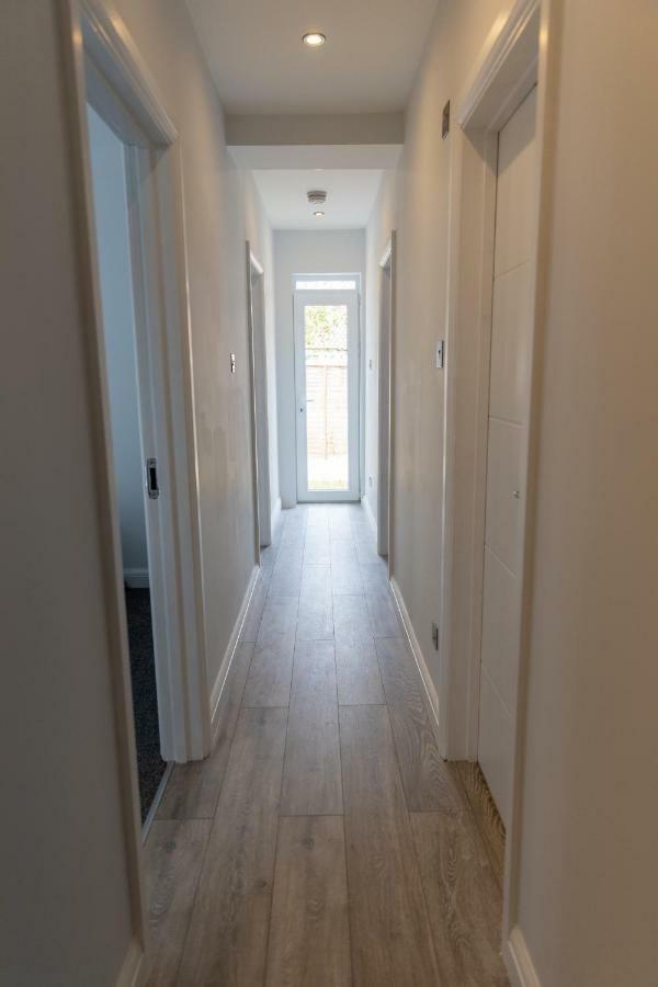 London Northwick Park Serviced Apartments By Riis Property Harrow Buitenkant foto