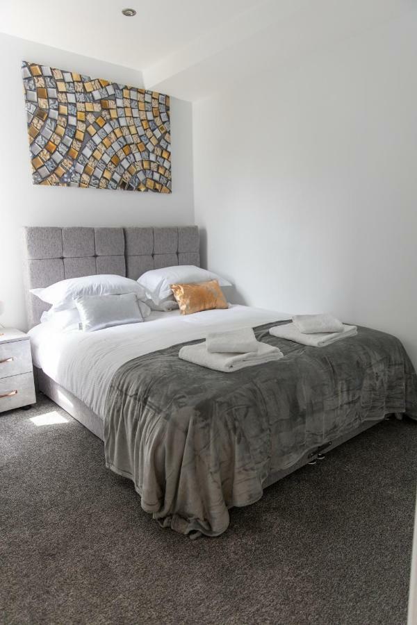 London Northwick Park Serviced Apartments By Riis Property Harrow Buitenkant foto