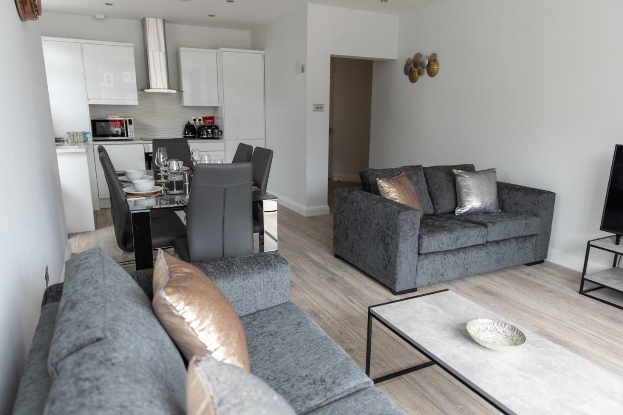 London Northwick Park Serviced Apartments By Riis Property Harrow Buitenkant foto