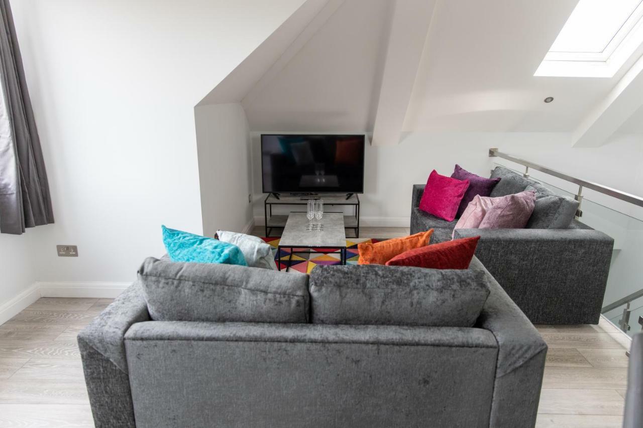 London Northwick Park Serviced Apartments By Riis Property Harrow Buitenkant foto